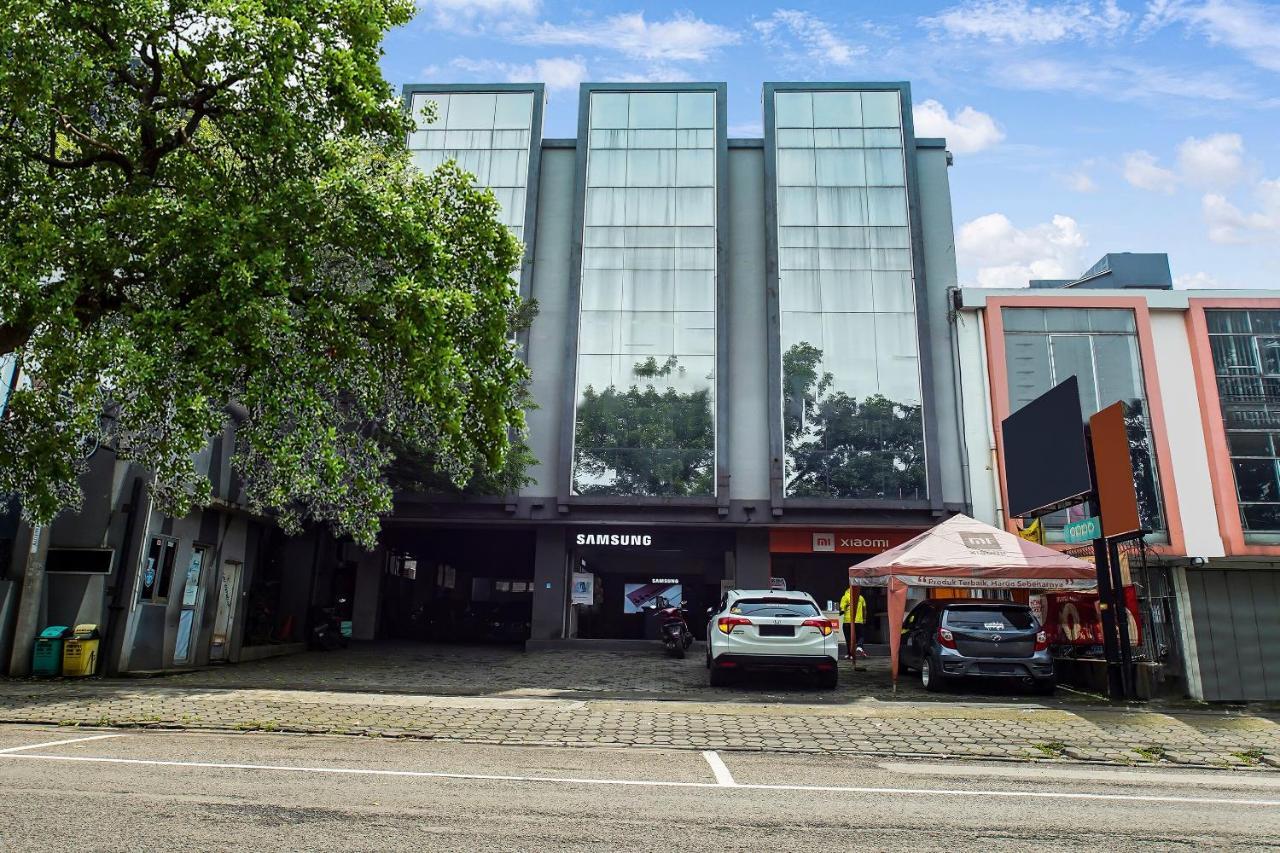 万隆 Reddoorz @ Pelajar Pejuang 3酒店 外观 照片