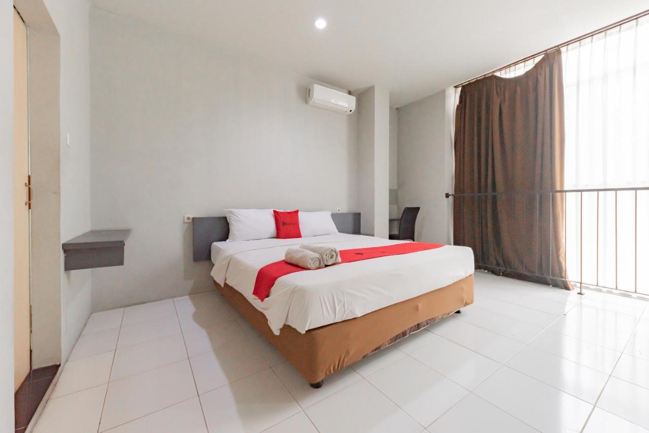 万隆 Reddoorz @ Pelajar Pejuang 3酒店 外观 照片