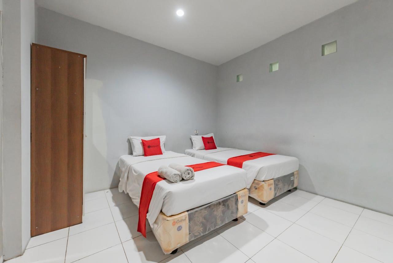 万隆 Reddoorz @ Pelajar Pejuang 3酒店 外观 照片
