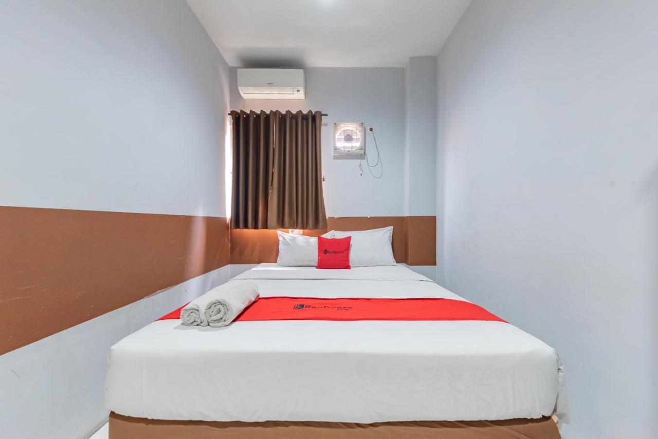 万隆 Reddoorz @ Pelajar Pejuang 3酒店 外观 照片